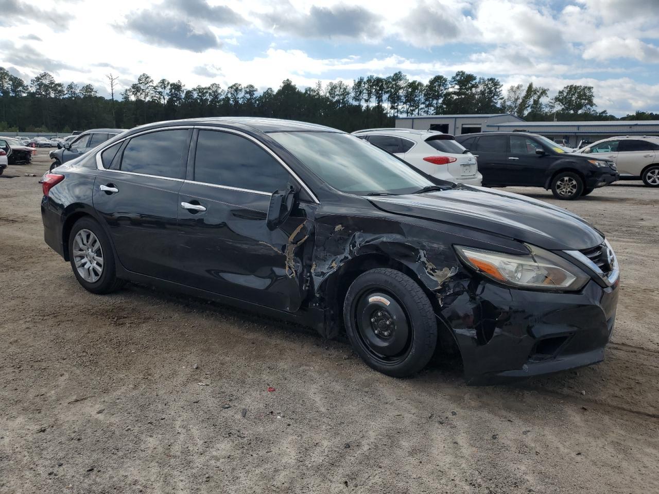 2016 Nissan Altima 2.5 - Фото 4