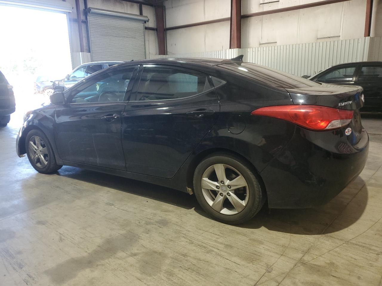 2013 Hyundai Elantra Gls - Фото 2