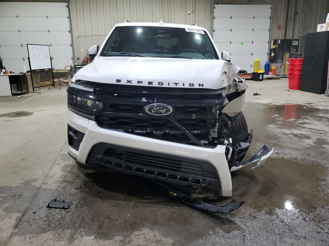 2023 Ford Expedition Limited - Фото 5