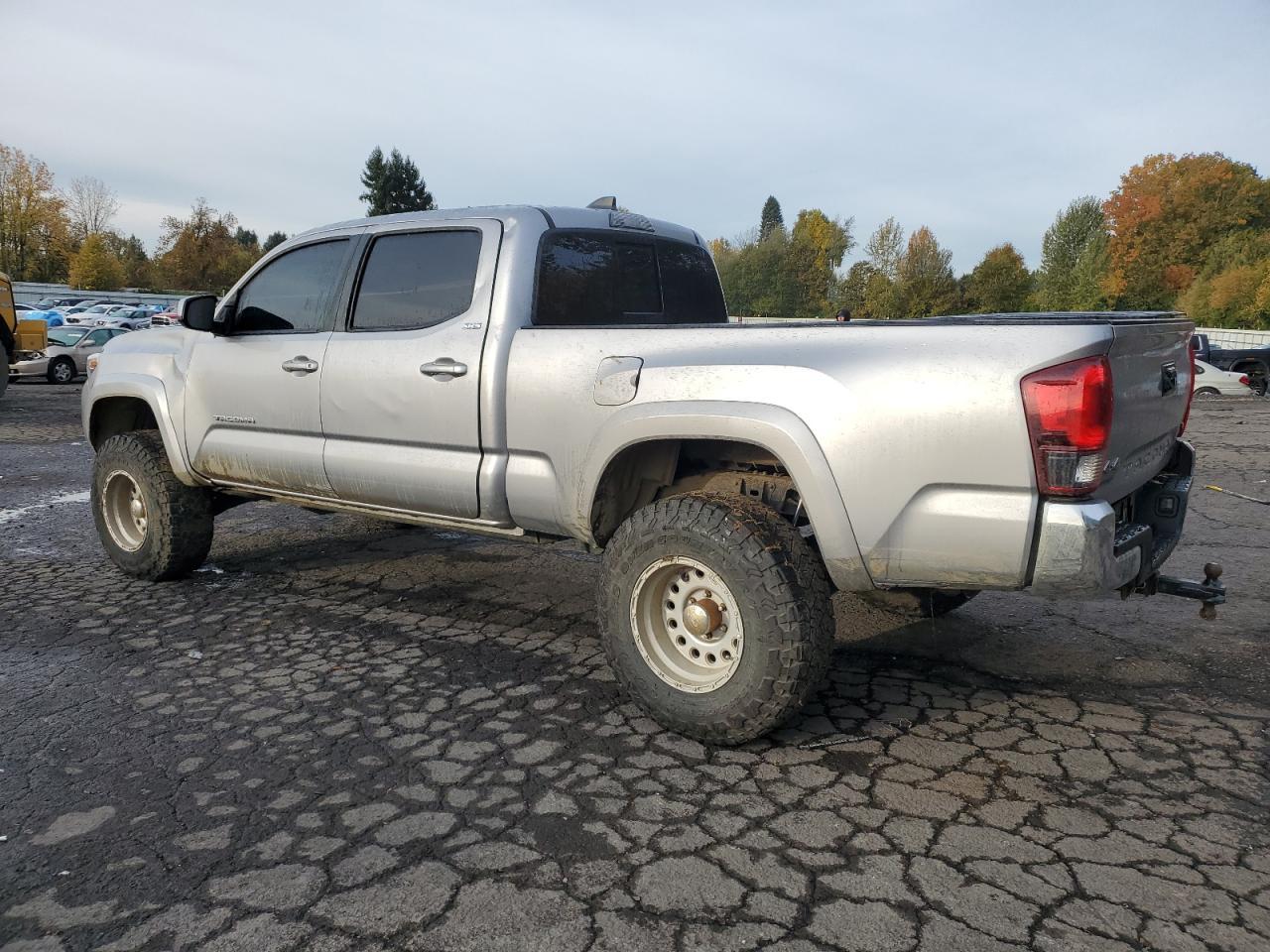 2020 Toyota Tacoma Double Cab - Фото 2