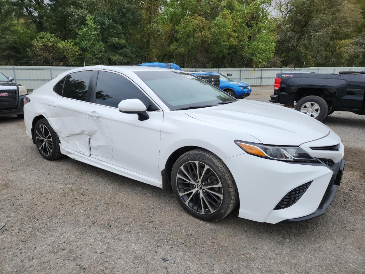 2018 Toyota Camry L - Image 4