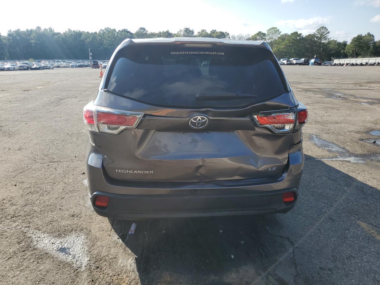 2015 Toyota Highlander Le - Фото 6