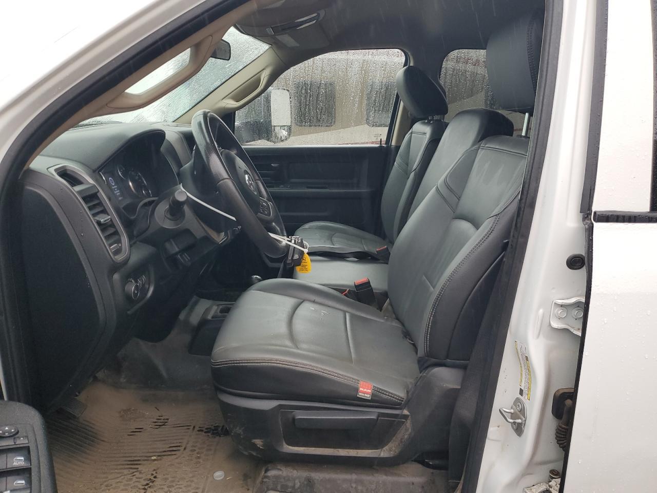 2020 Ram 3500 Flatbed Truck - Фото 7