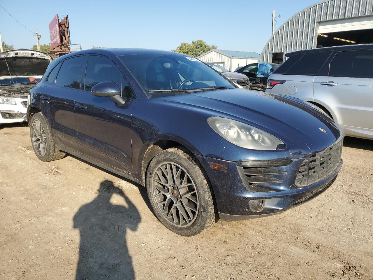 2016 Porsche Macan S - Image 4