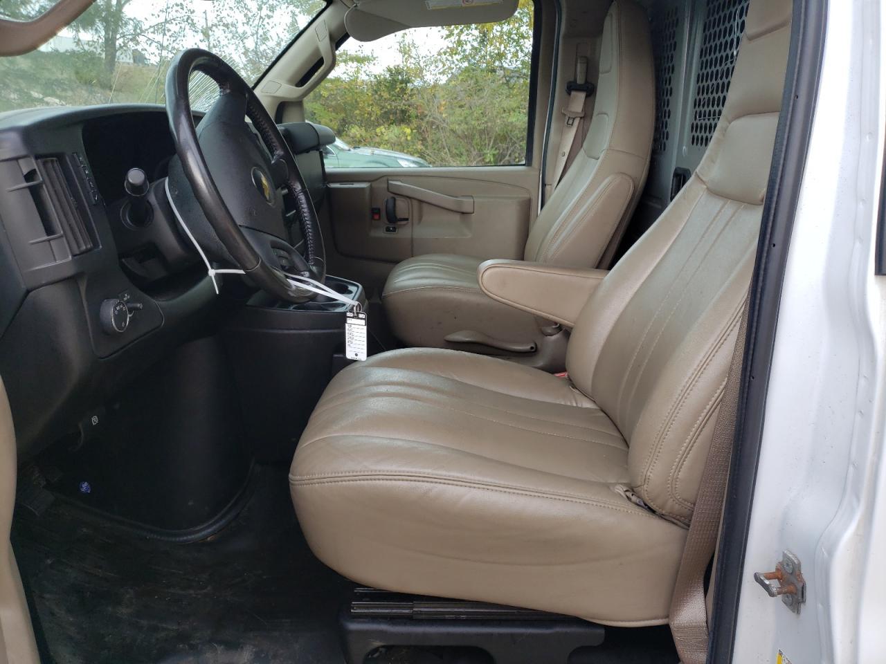 2021 Chevrolet Express G2500 - Фото 7