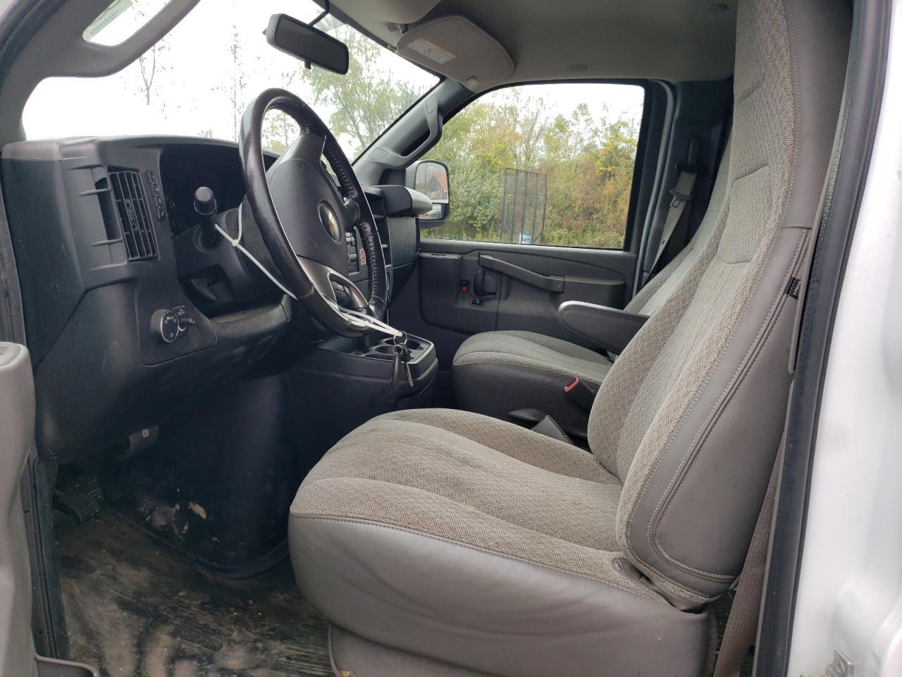 2019 Chevrolet Express G2500 - Фото 7