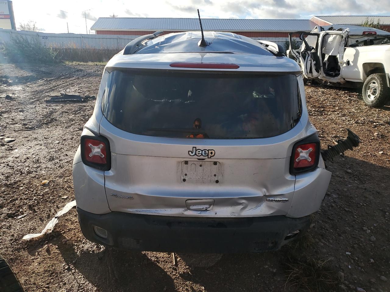 2021 Jeep Renegade Latitude - Фото 6