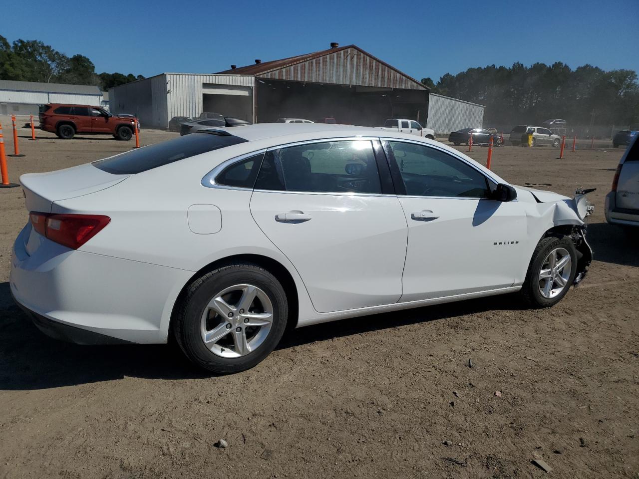 2020 Chevrolet Malibu Ls - Image 3