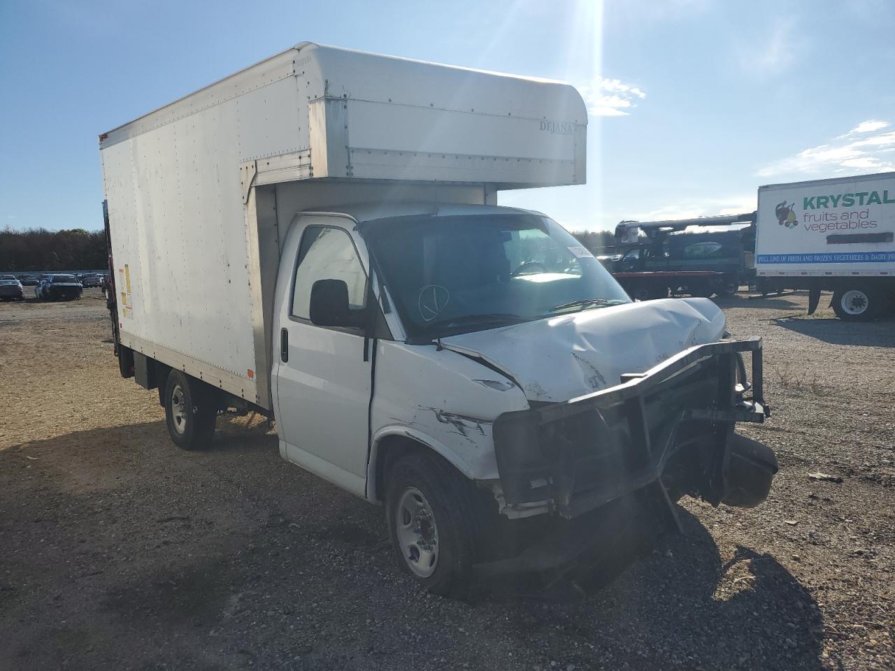2014 Chev Express G3500 - Image 4