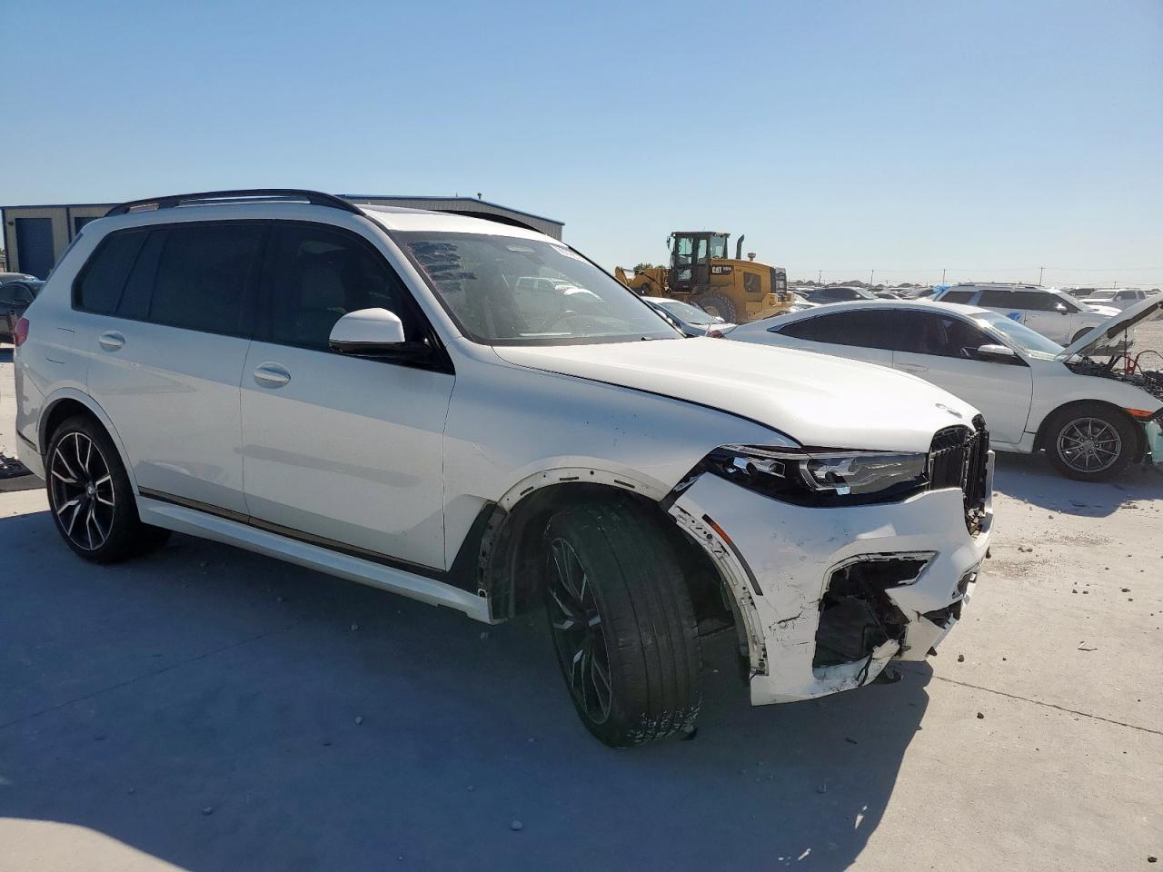 2021 BMW X7 xDrive40I - Фото 4