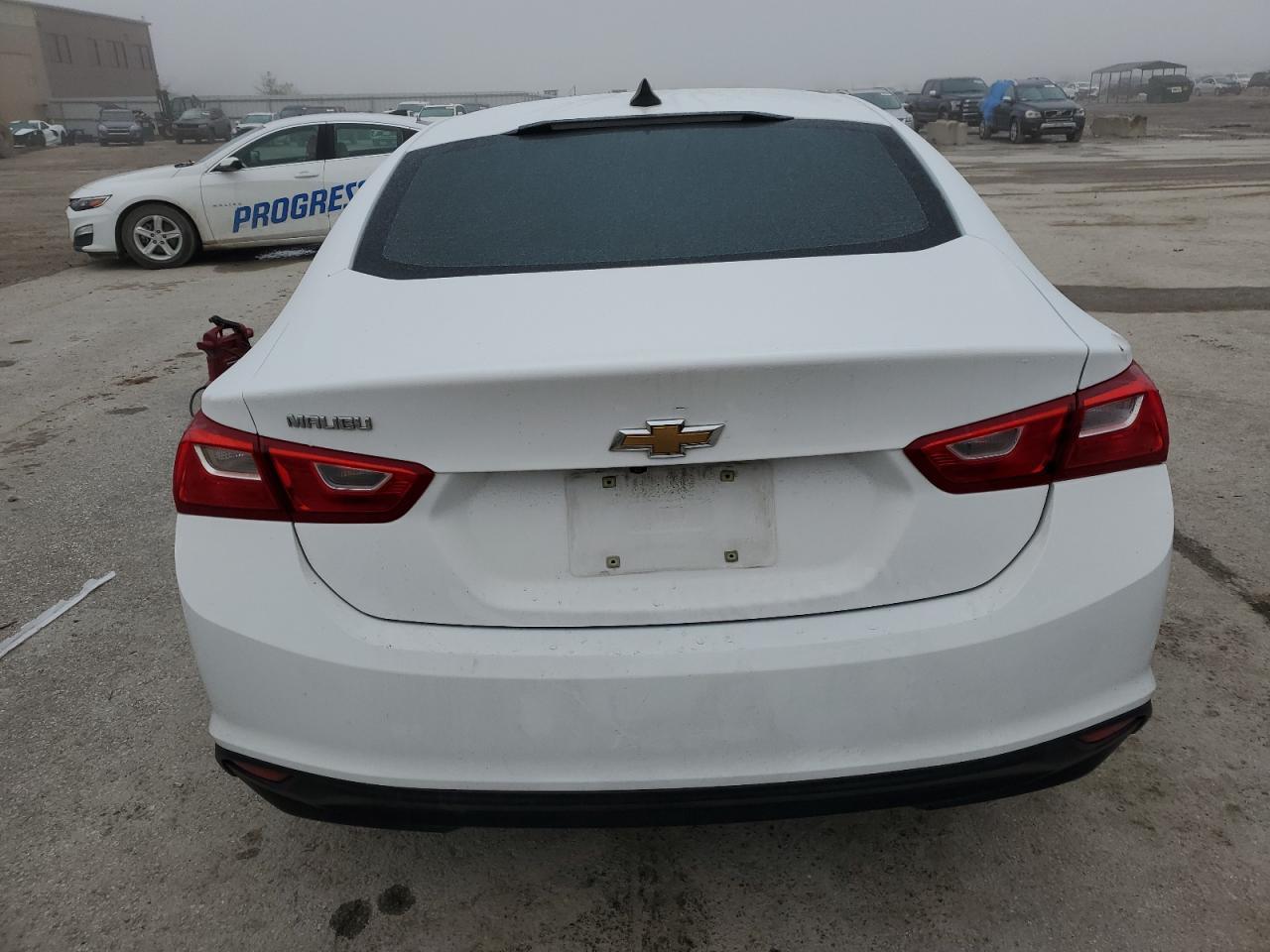 2018 Chevrolet Malibu Ls - Фото 6