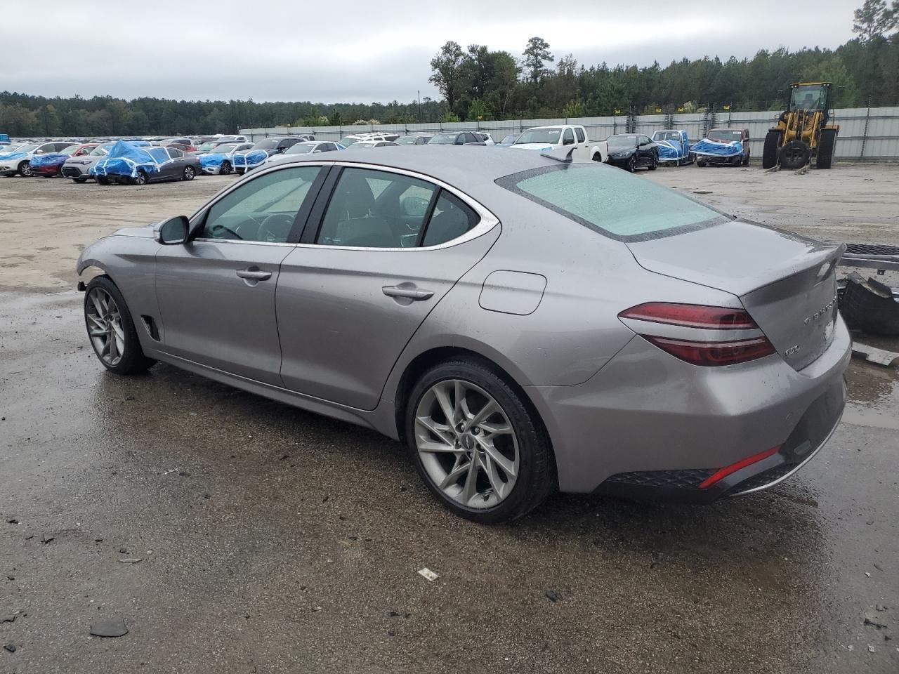 2022 Genesis G70 2.0T - Image 2