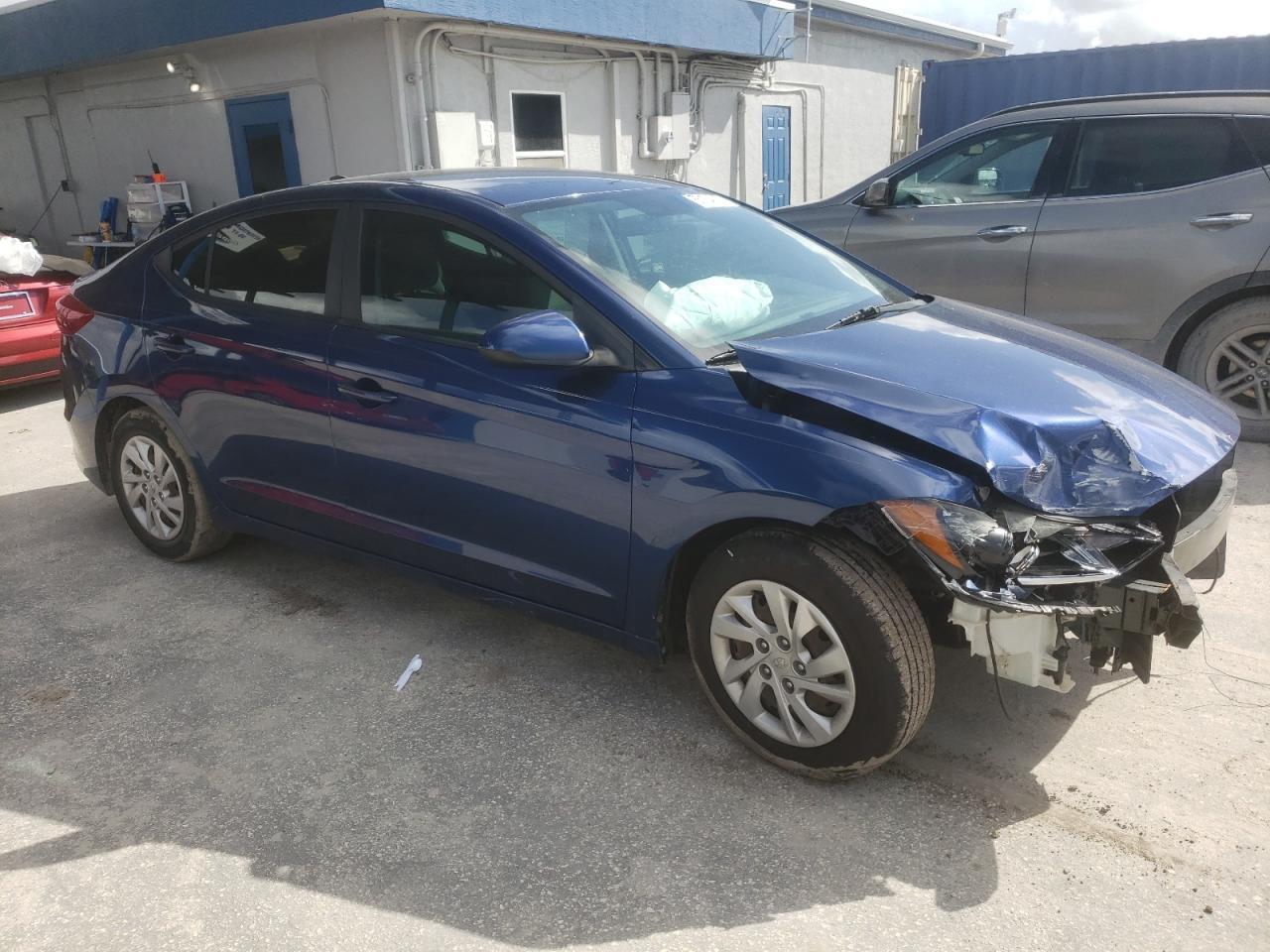 2017 Hyundai Elantra Se - Фото 4