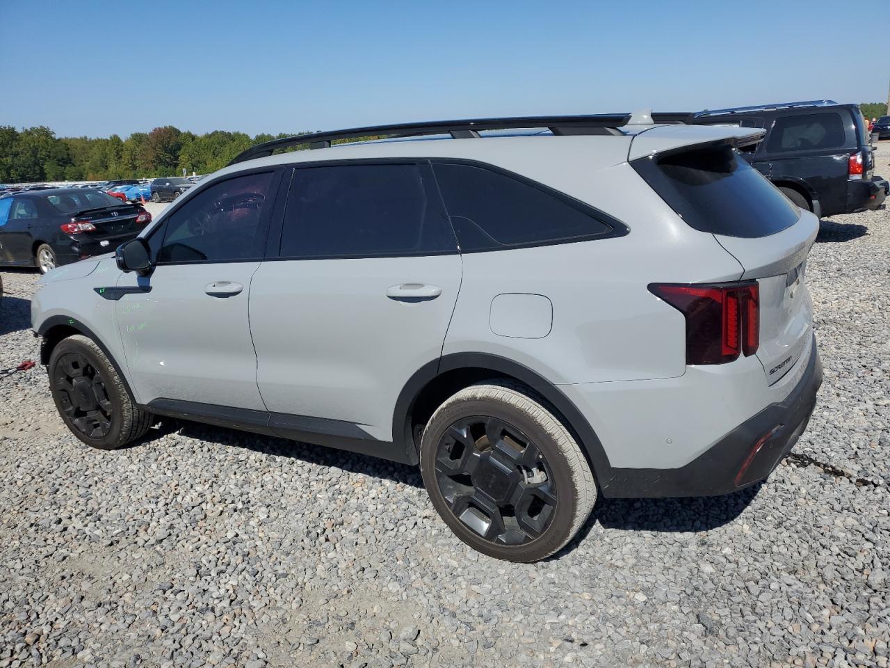 2025 Kia Sorento Sx - Фото 2