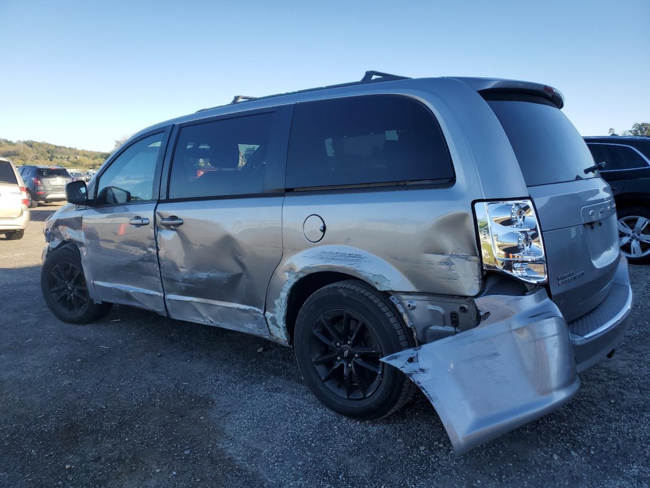 2019 Dodge Grand Caravan Gt - Фото 2