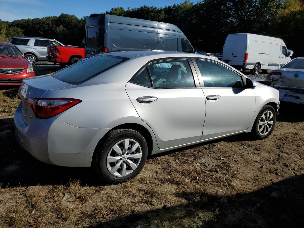 2015 Toyota Corolla Le - Фото 3
