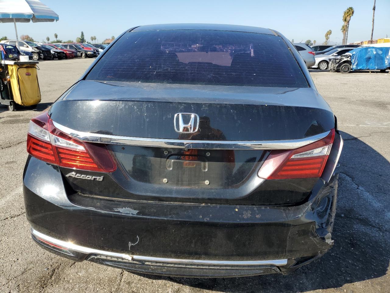 2017 Honda Accord Lx - Фото 6