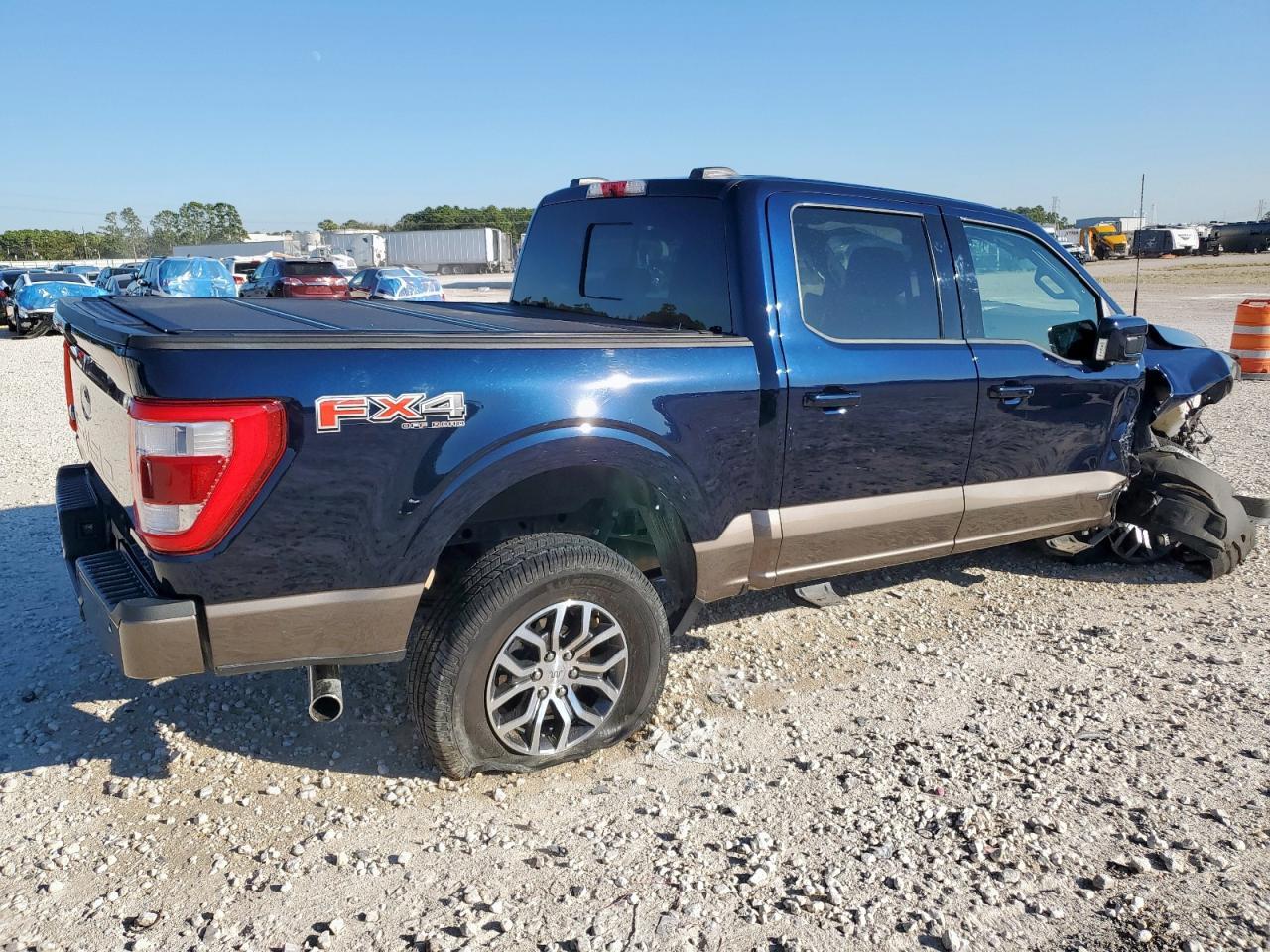2022 Ford F150 Supercrew - Фото 3