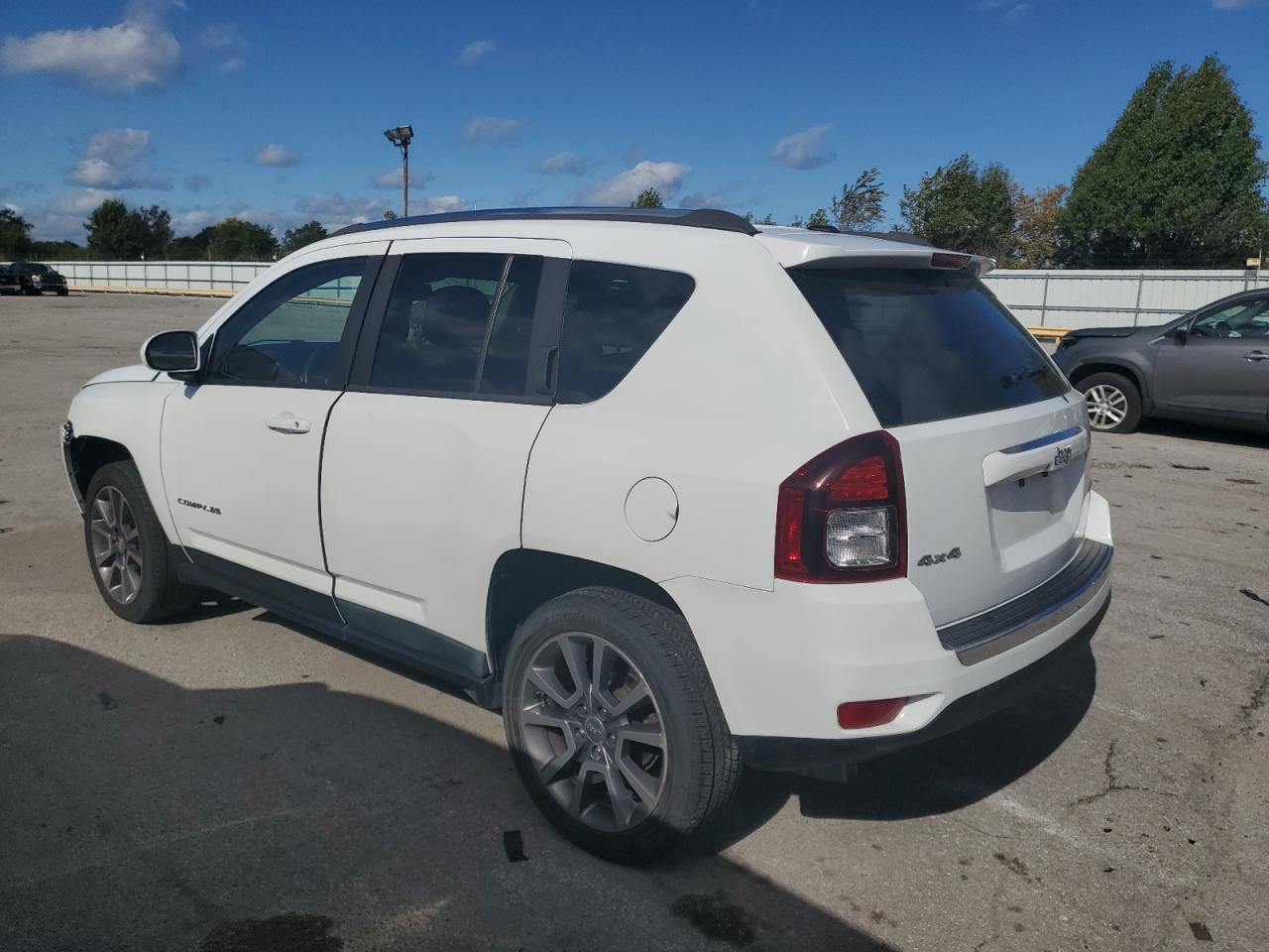2016 Jeep Compass Latitude - Фото 2