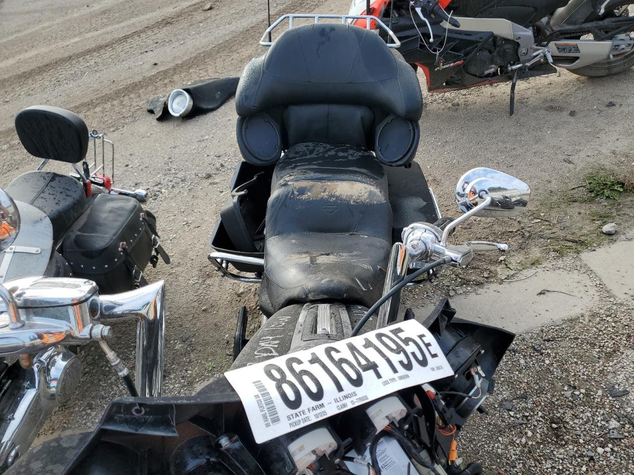 2009 Harley-Davidson Flhtcu - Фото 5