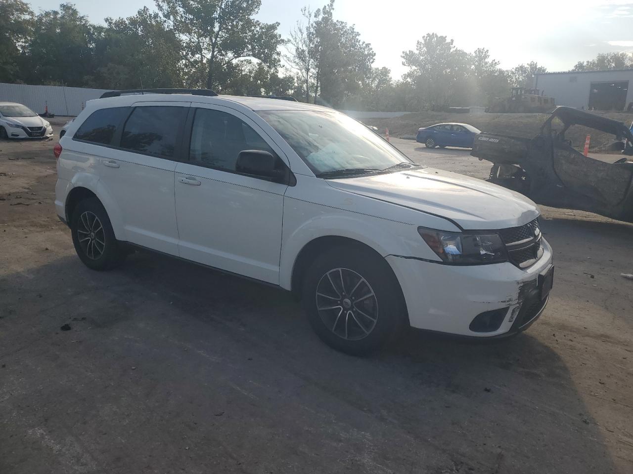 2018 Dodge Journey Sxt - Фото 4
