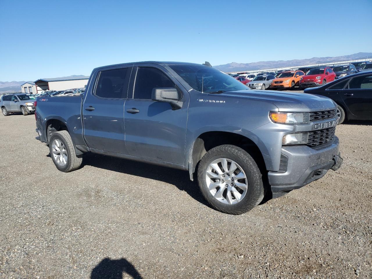 2021 Chevrolet Silverado K1500 Custom - Фото 4