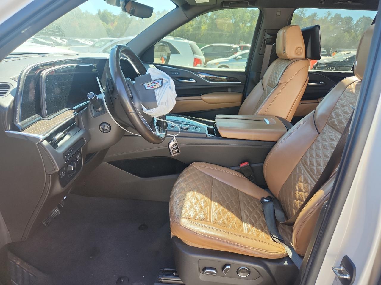 2021 Cadillac Escalade Sport - Фото 7