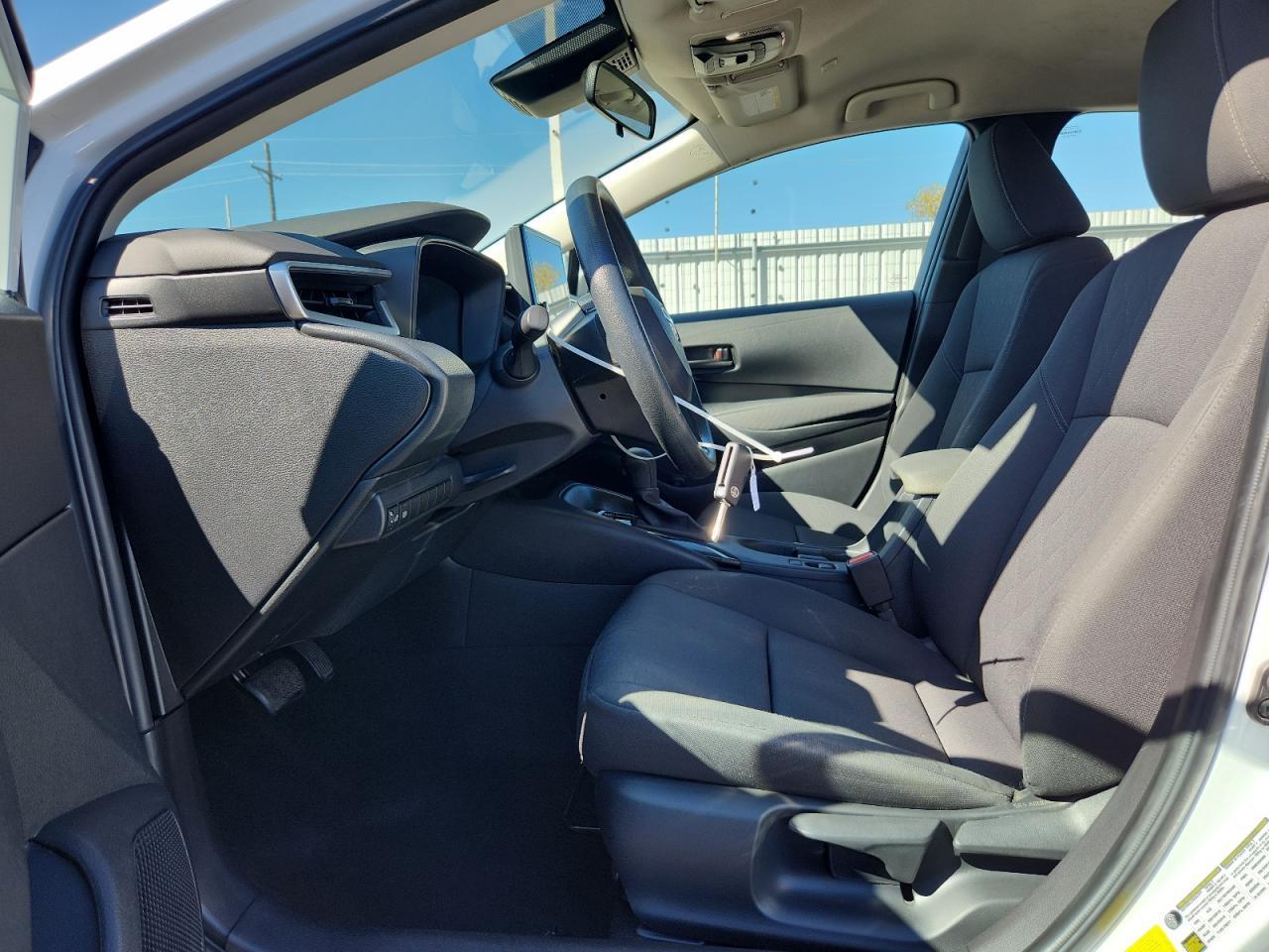 2023 Toyota Corolla Le - Image 7