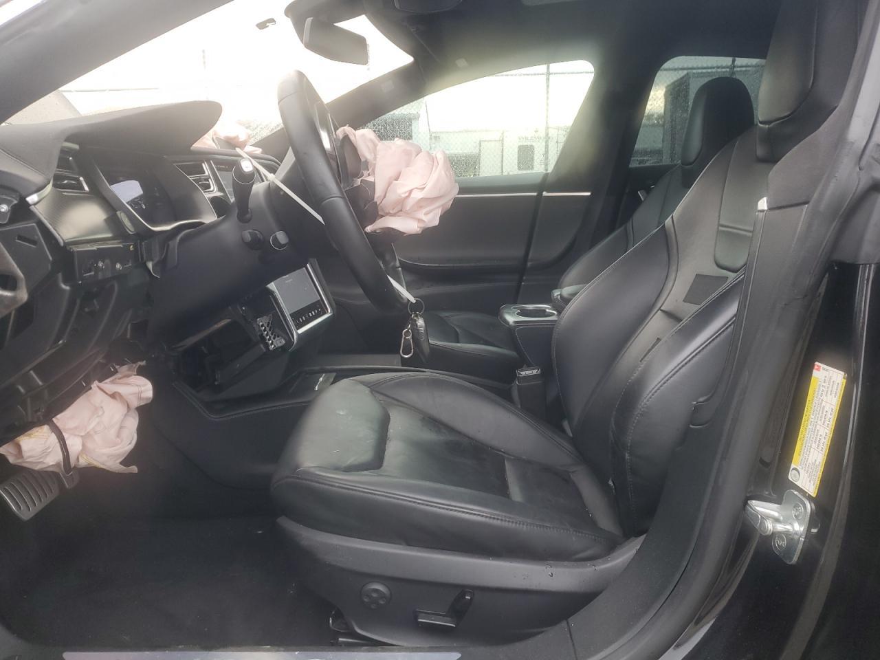 2016 Tesla Model S - Фото 7