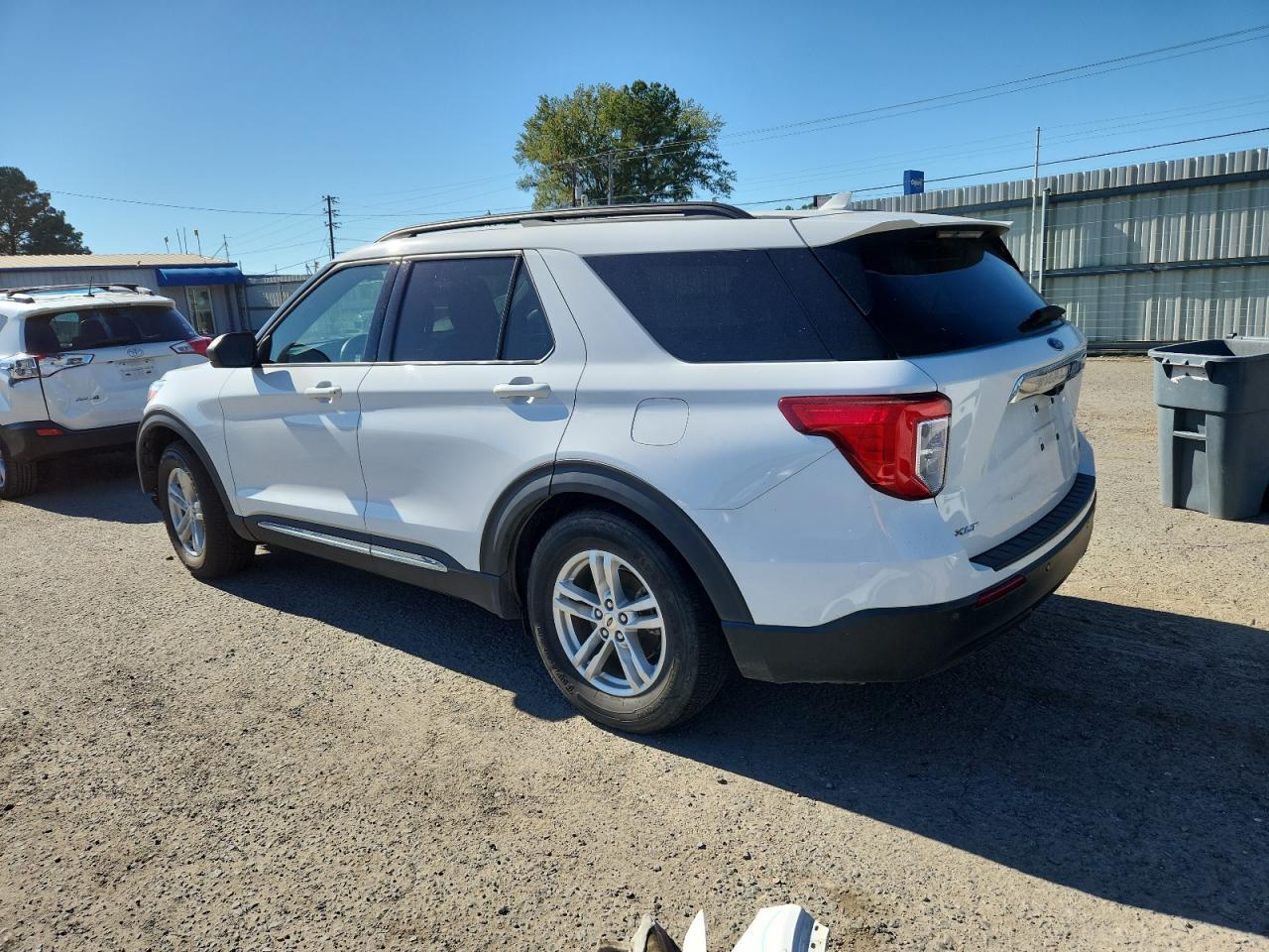 2020 Ford Explorer Xlt - Image 2