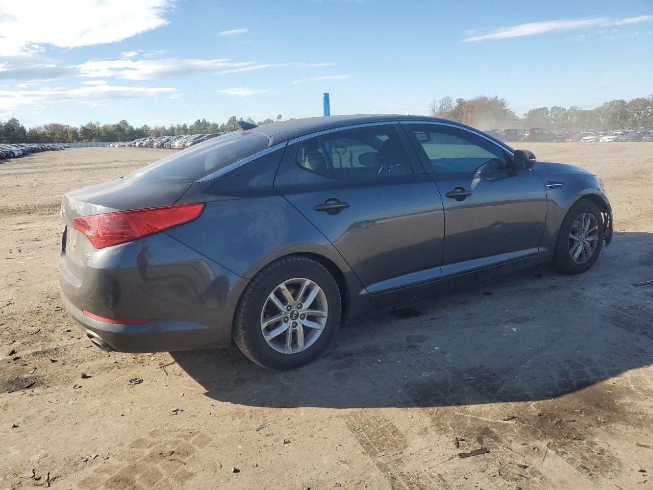 2011 Kia Optima Lx - Image 3