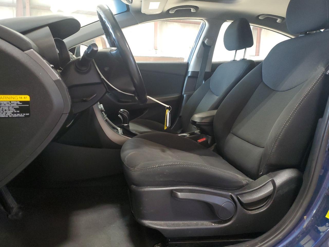 2016 Hyundai Elantra Se - Фото 7