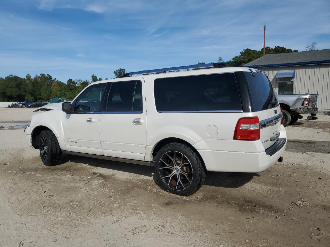 2017 Ford Expedition El Platinum - Фото 2