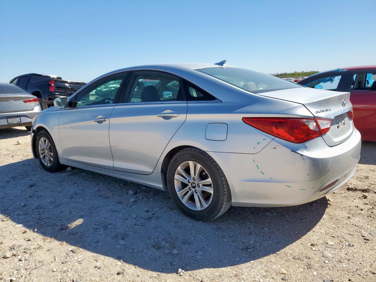 2013 Hyundai Sonata Gls - Фото 2