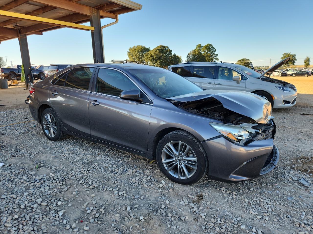 2017 Toyota Camry Le - Image 4