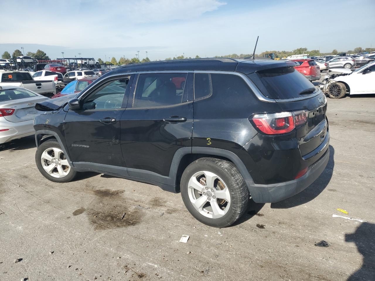 2019 Jeep Compass Latitude - Фото 2