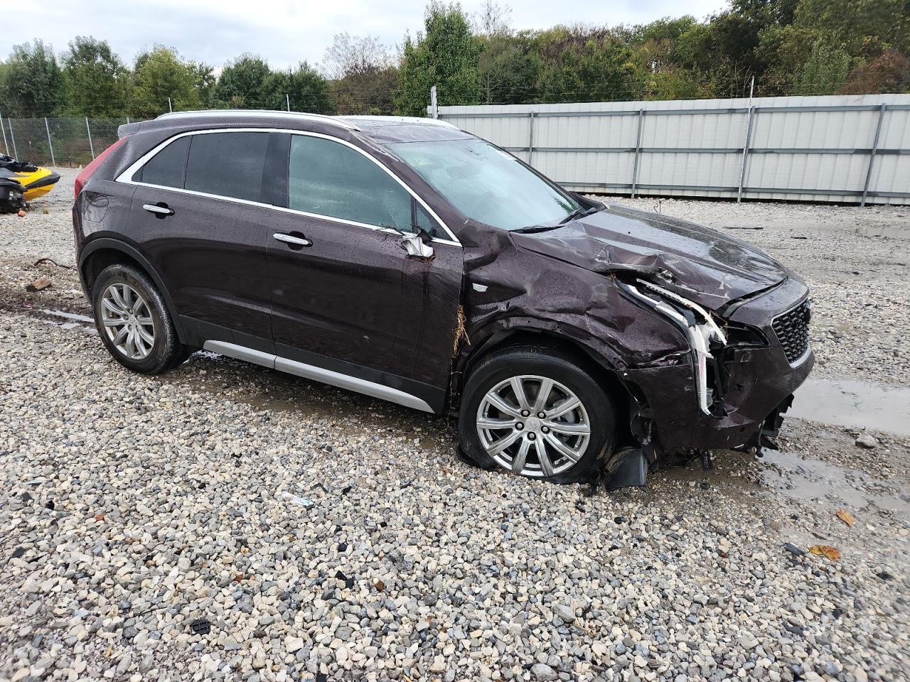 2020 Cadillac Xt4 Premium Luxury - Image 4