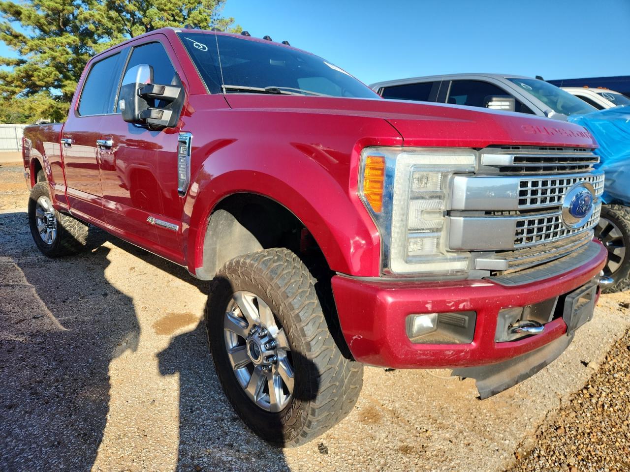 2017 Ford F250 Super Duty - Image 4