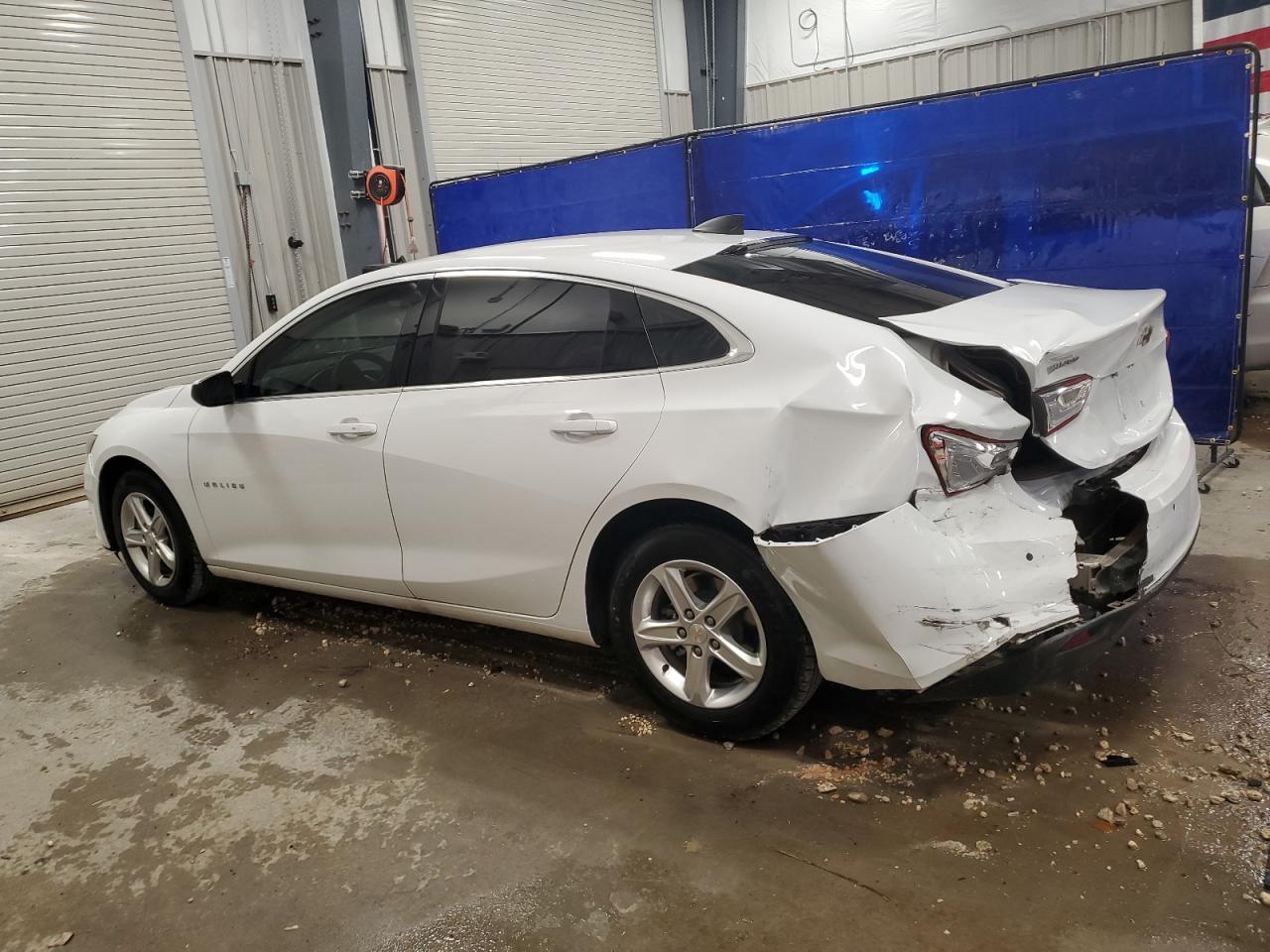 2024 Chevrolet Malibu Ls - Фото 2