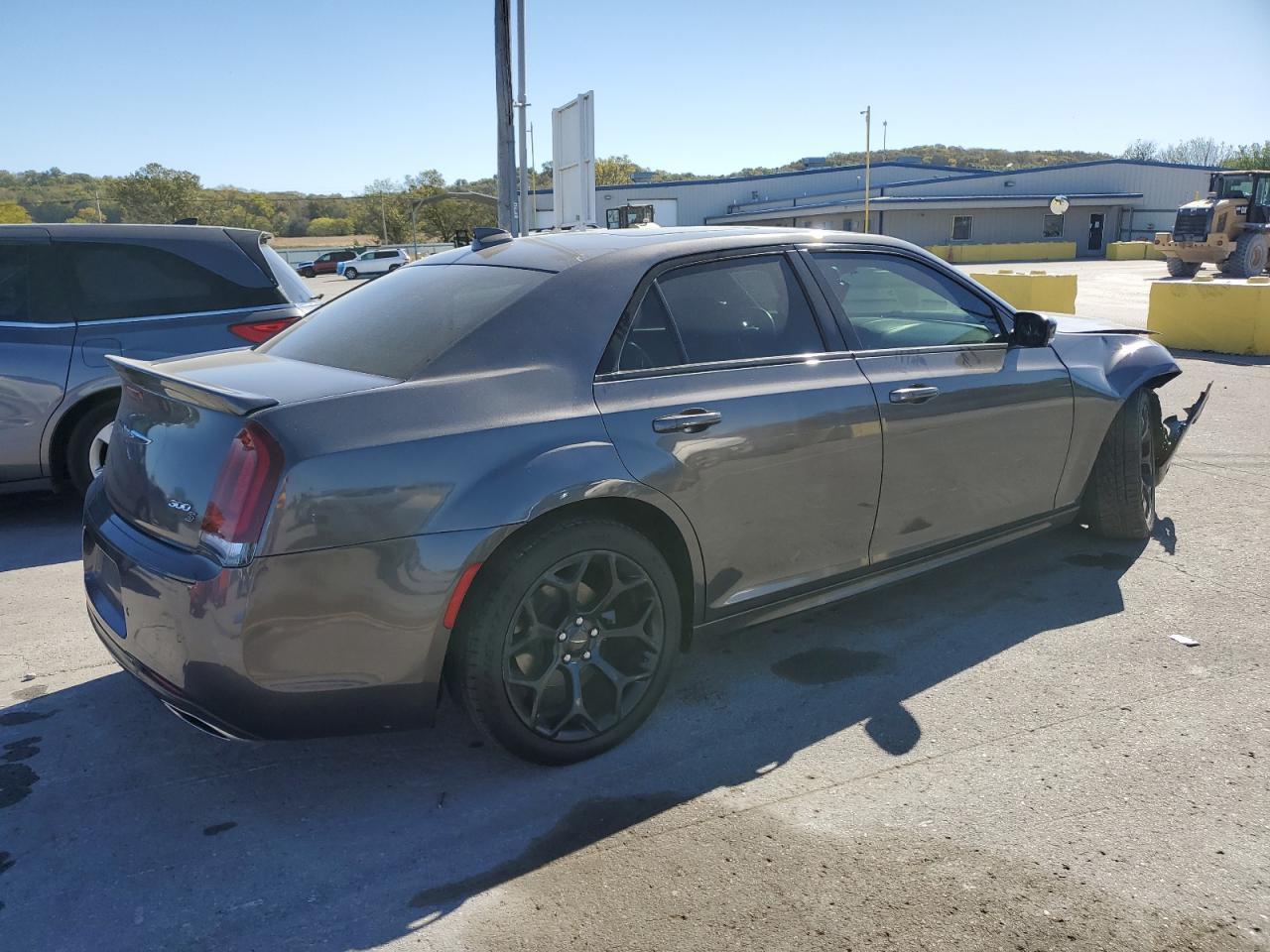 2019 Chrysler 300 S - Image 3