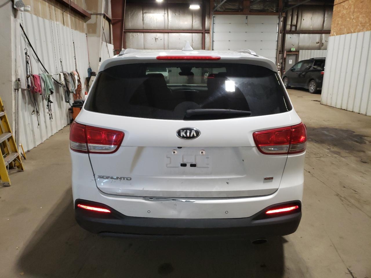 2017 Kia Sorento Lx - Фото 6