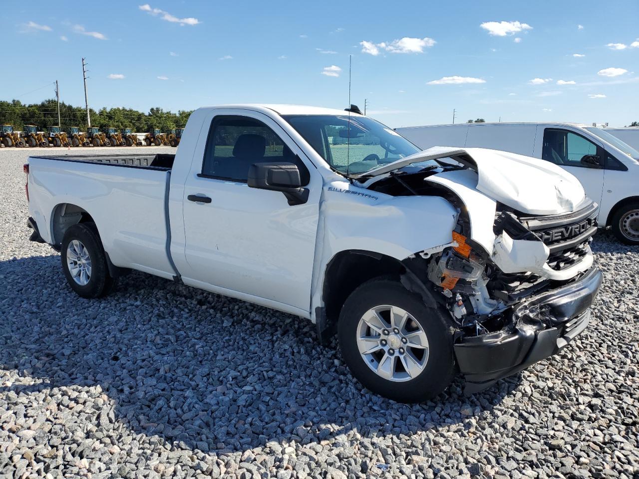2022 Chevrolet Silverado C1500 - Image 4