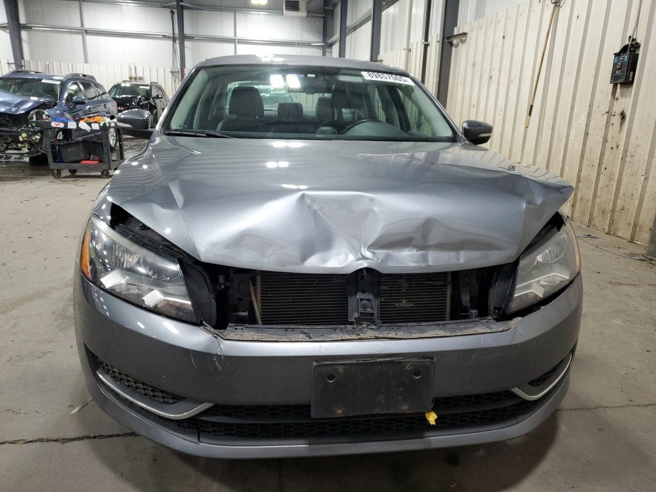 2013 Volkswagen Passat Se - Image 5
