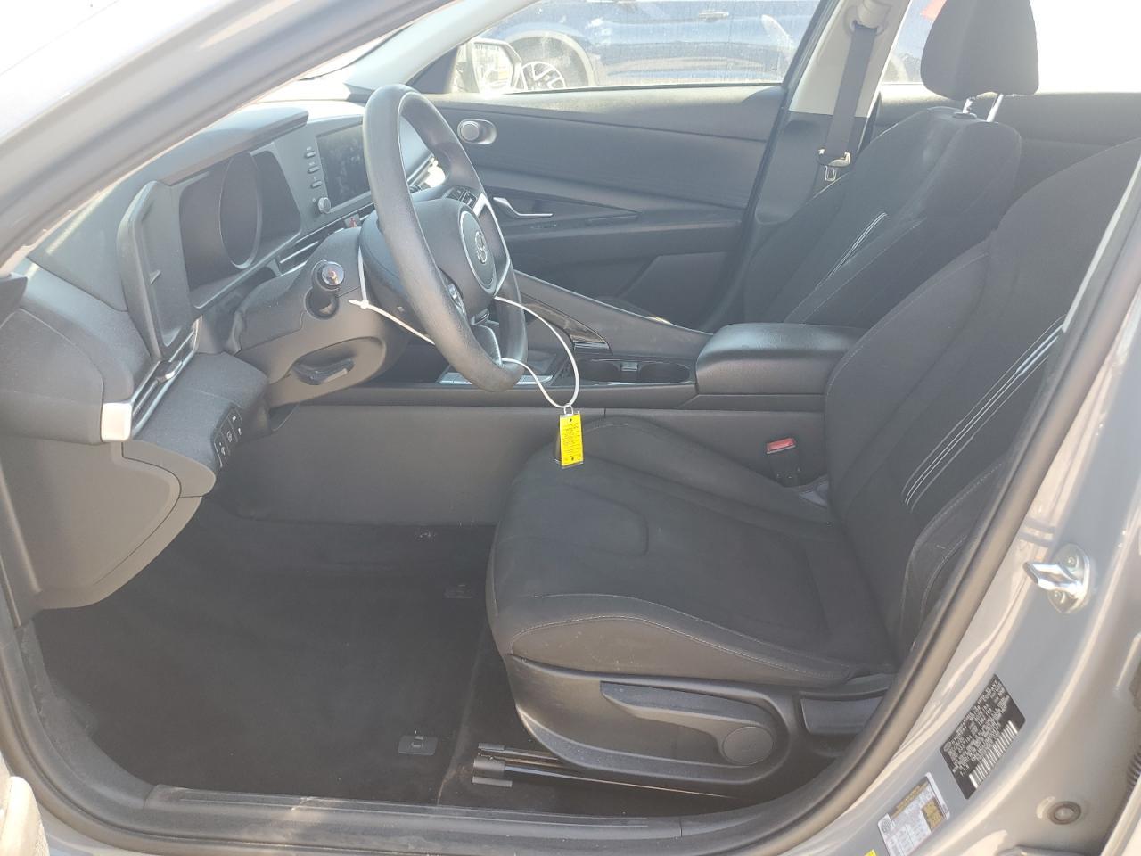 2021 Hyundai Elantra Blue - Фото 7