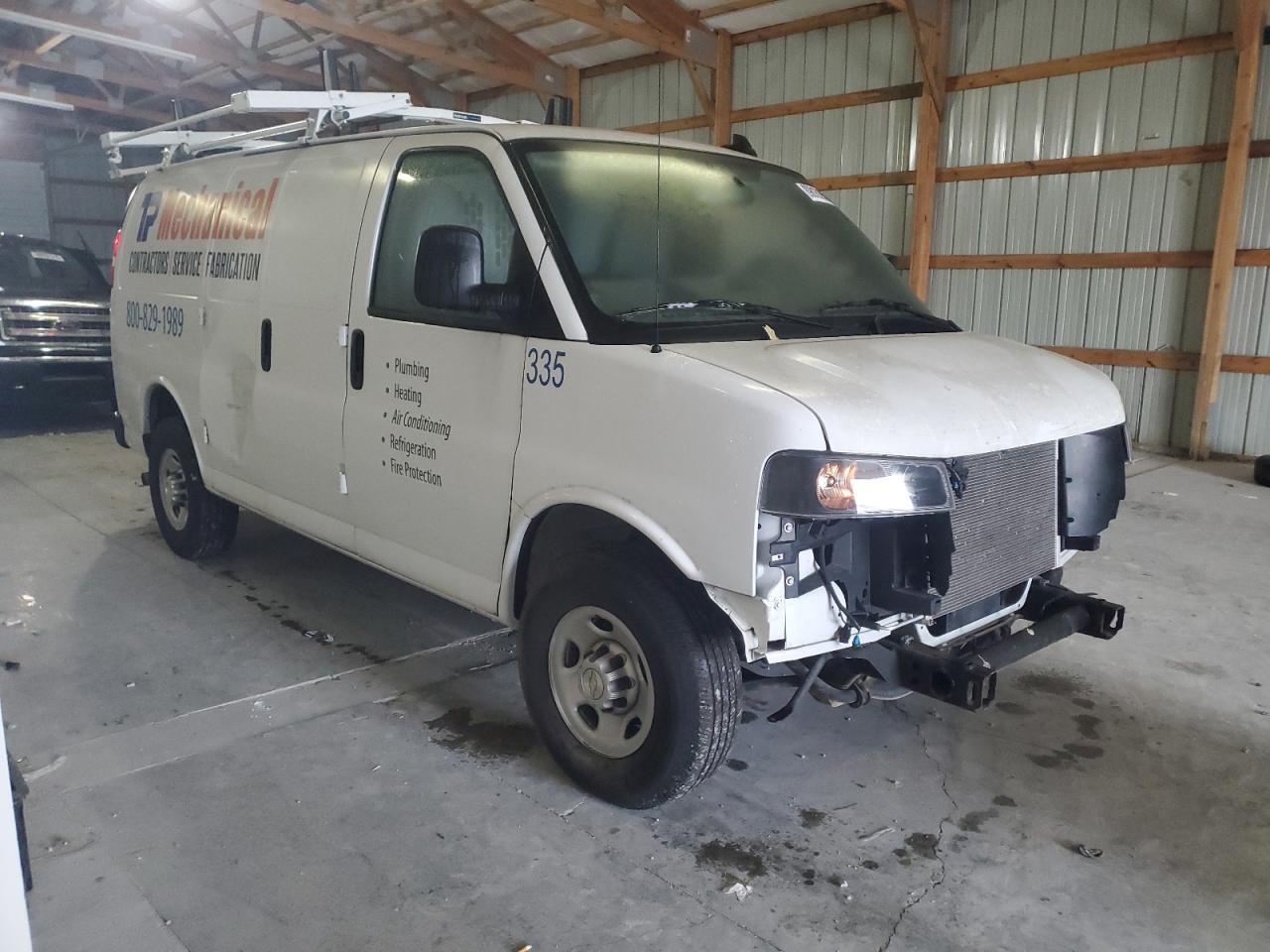 2023 Chevrolet Express Utility / Service Van - Image 4