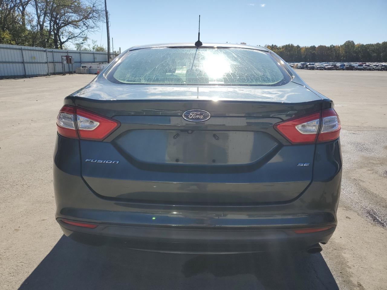 2015 Ford Fusion Se - Фото 6
