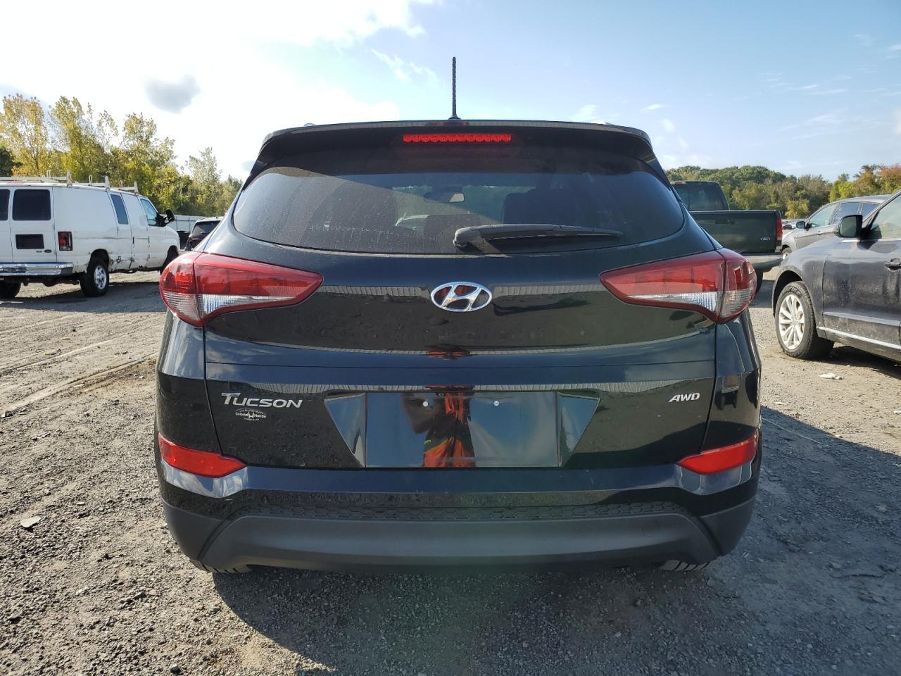2016 Hyundai Tucson Limited - Image 6