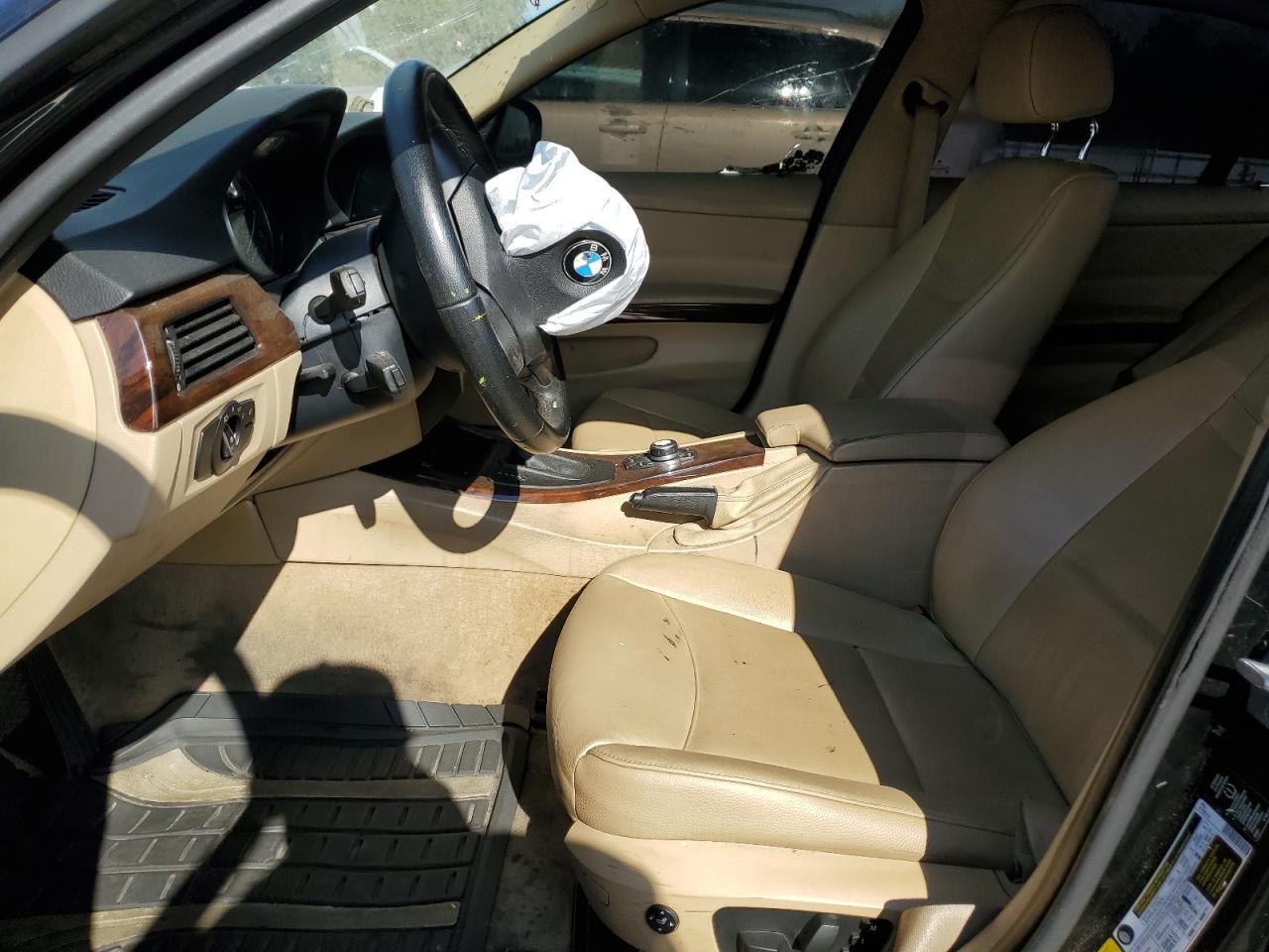 2011 BMW 328 I - Image 7