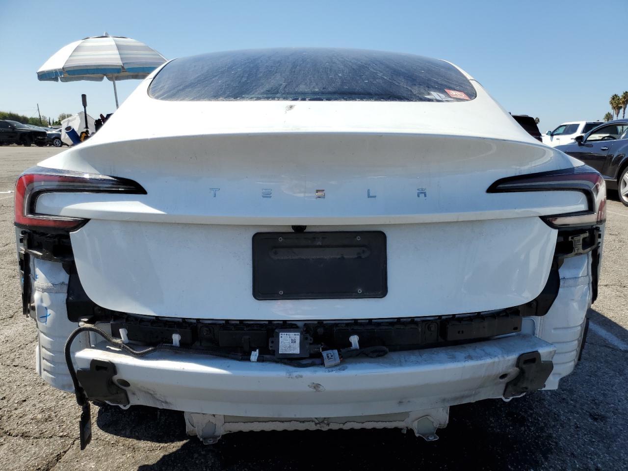 2025 Tesla Model 3 - Image 6