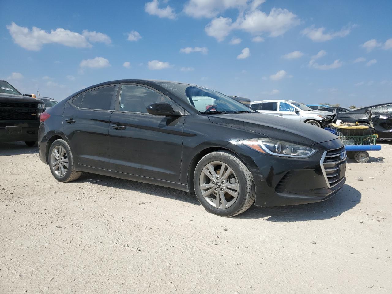 2017 Hyundai Elantra Se - Image 4
